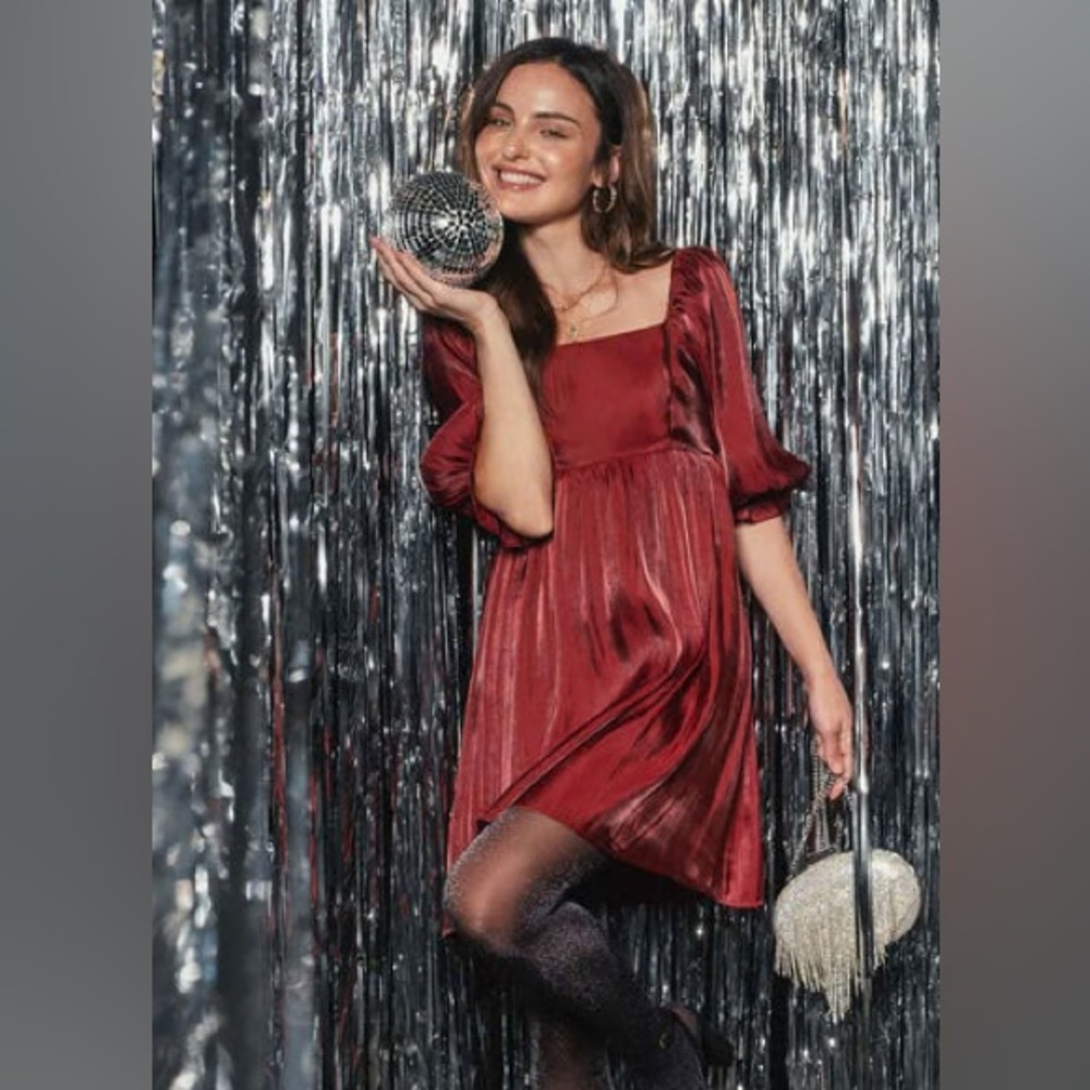 NWT Blu Pepper Burgundy Merlot Satin Dress